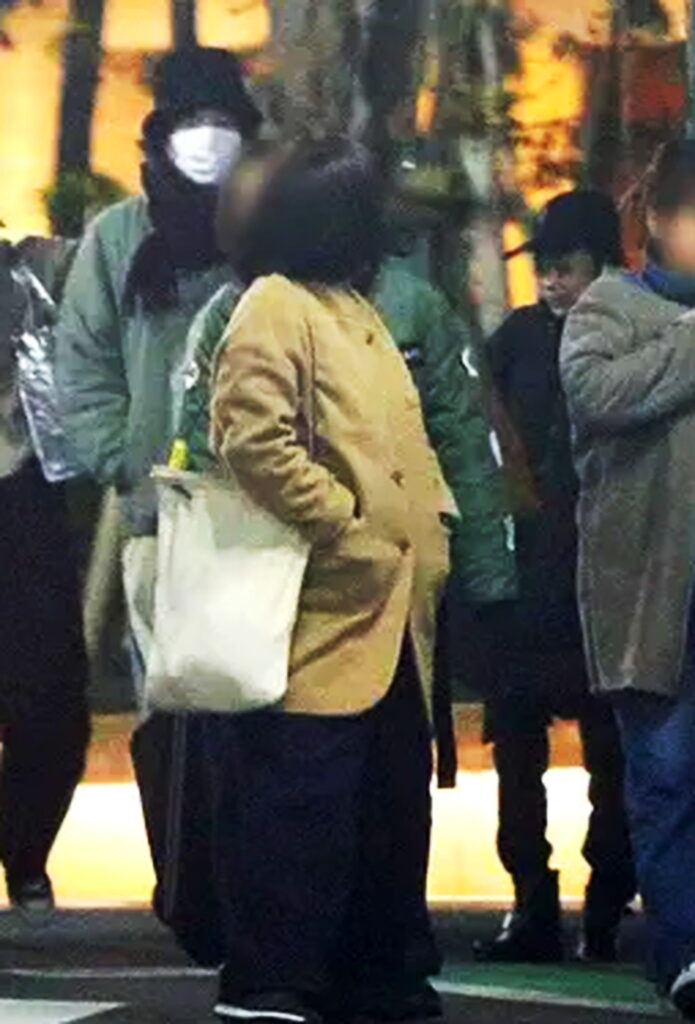 坂口健太郎 趣里 女性自身